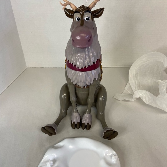 Disney Parks Sven Sipper-Movie Frozen - Picture 10 of 13